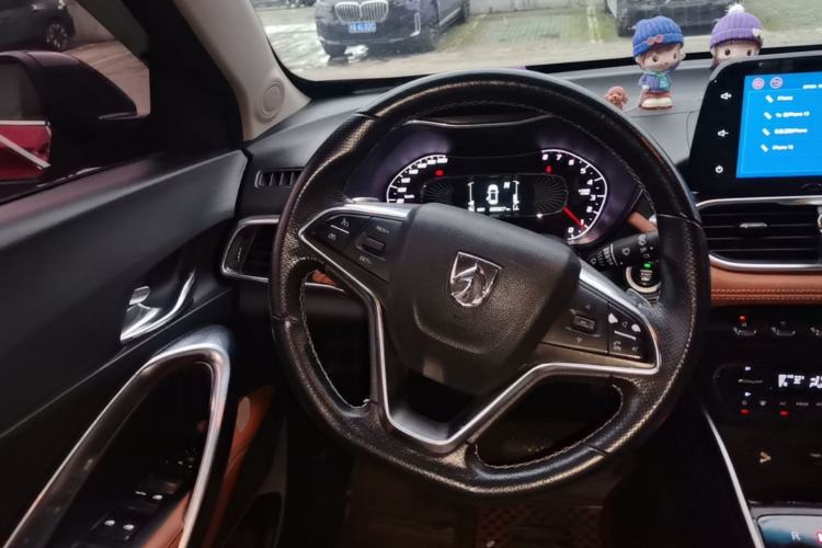 Used Baojun 510 2017 1.5L Automatic Luxury Model Steering Wheel