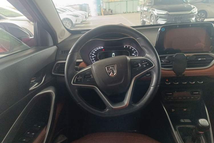 Used Baojun 510 2017 1.5L Manual Luxury Model Steering Wheel