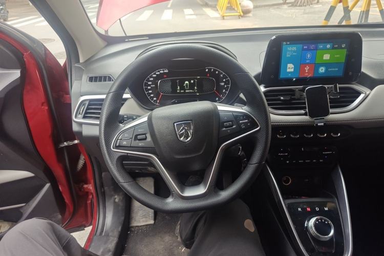 Used Baojun 510 2017 1.5L Automatic Fashion Model Steering Wheel