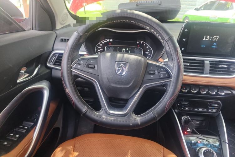 Used Baojun 510 2017 1.5L Automatic Luxury Model Steering Wheel