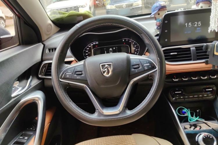 Used Baojun 510 2017 1.5L Automatic Luxury Model Steering Wheel
