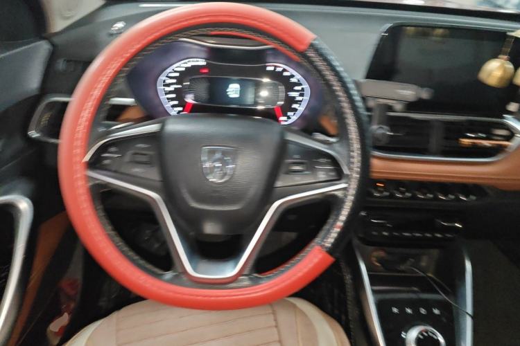 Used Baojun 510 2017 1.5L Automatic Luxury Model Steering Wheel