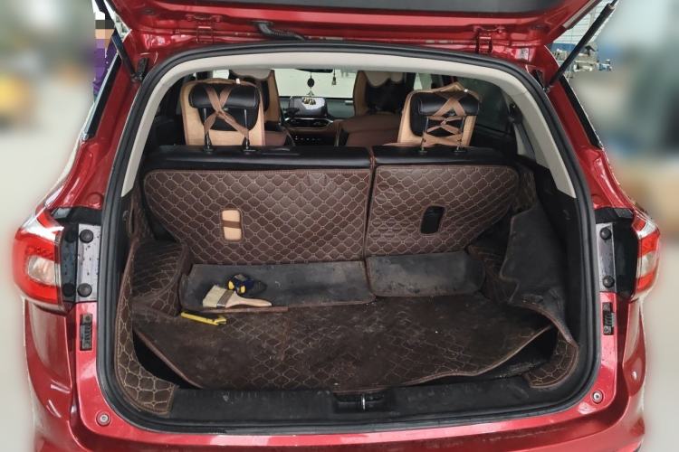 Used Baojun 510 2017 1.5L Automatic Luxury Model Trunk