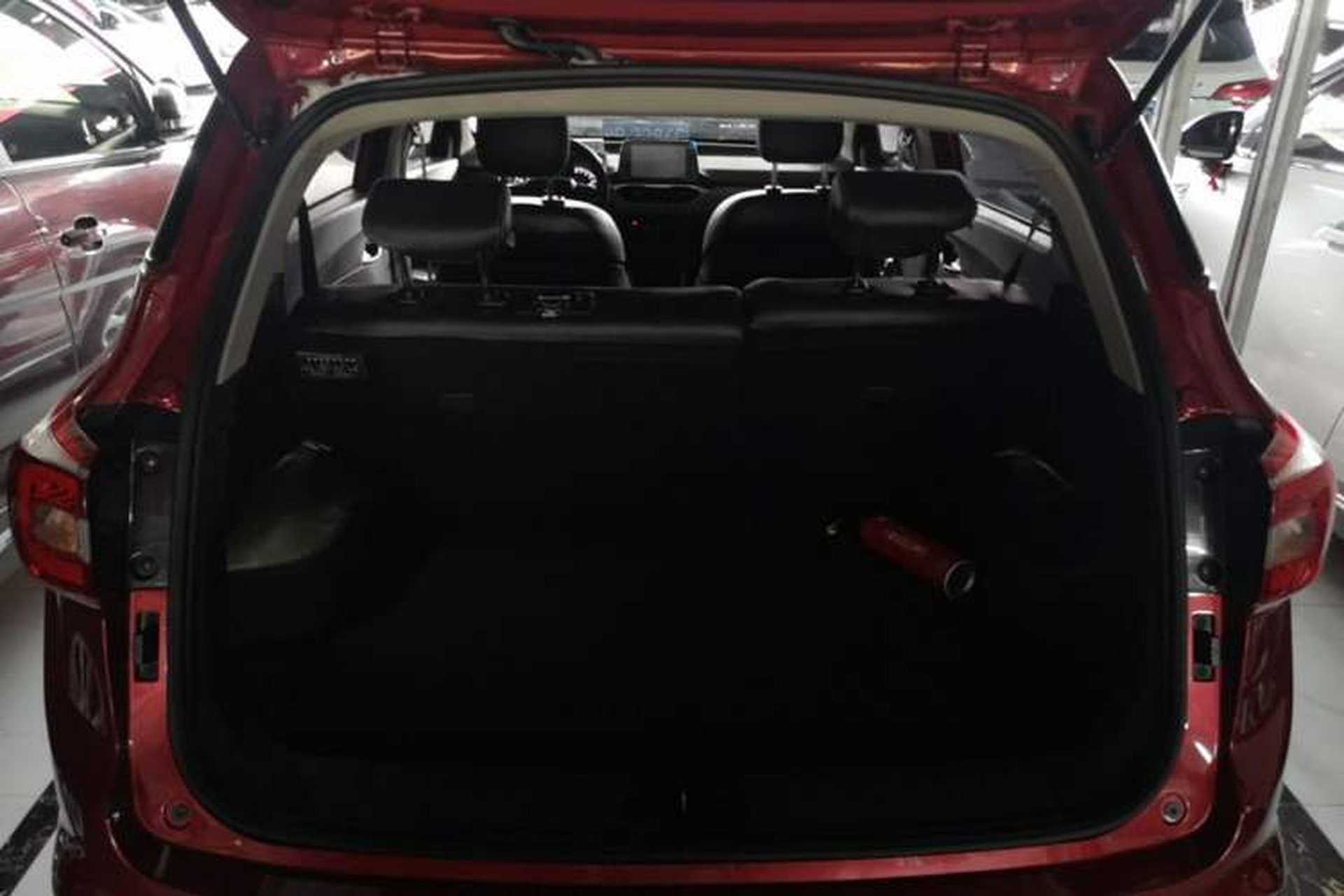 Used Baojun 510 2017 1.5L Automatic Fashion Model Trunk