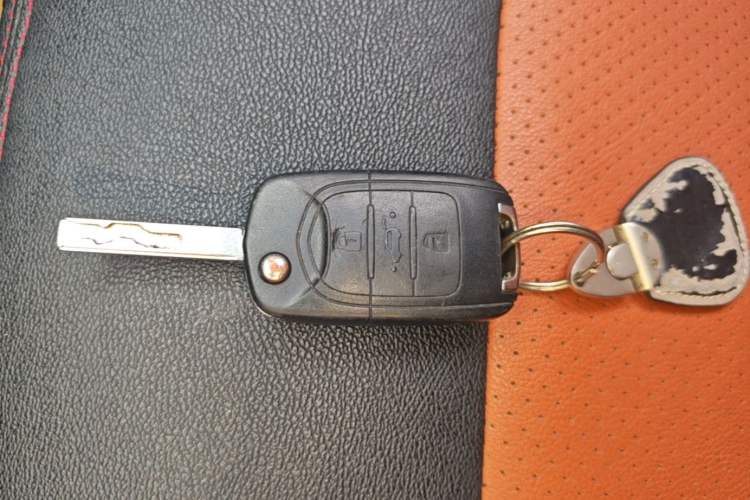 Used Baojun 510 2017 1.5L manual Comfort trim Vehicle Key