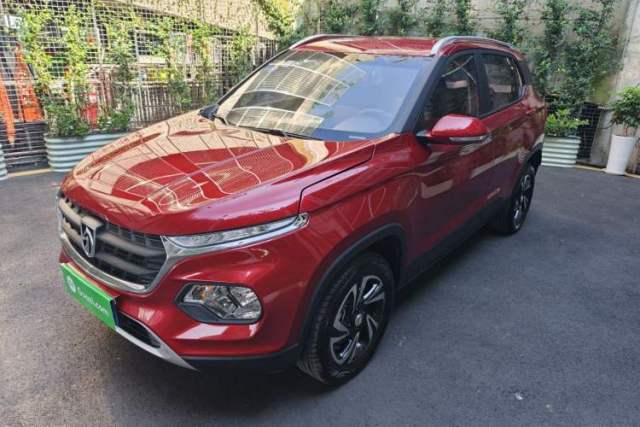 Used Baojun 510 2017 1.5L manual Comfort trim