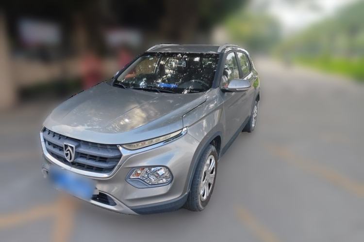 Used Baojun 510 2017 1.5L manual Comfort trim Guazi used car, China used car export, Used car for sale, Used Baojun cars, Cheapest cars for sale