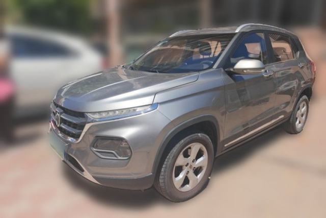 Used Baojun 510 2017 1.5L Manual Fashion Model