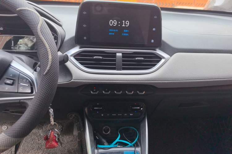 Used Baojun 510 2017 1.5L Automatic Fashion Model Audio And AC Panel