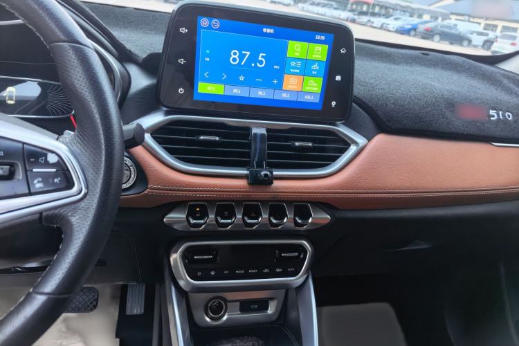 Used Baojun 510 2017 1.5L Automatic Luxury Model Audio And AC Panel