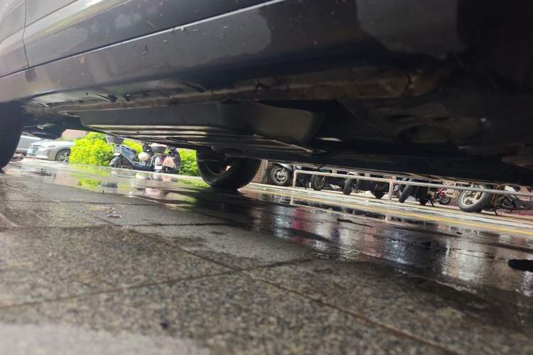 Used Baojun 510 2017 1.5L Automatic Fashion Model Chassis Front Right