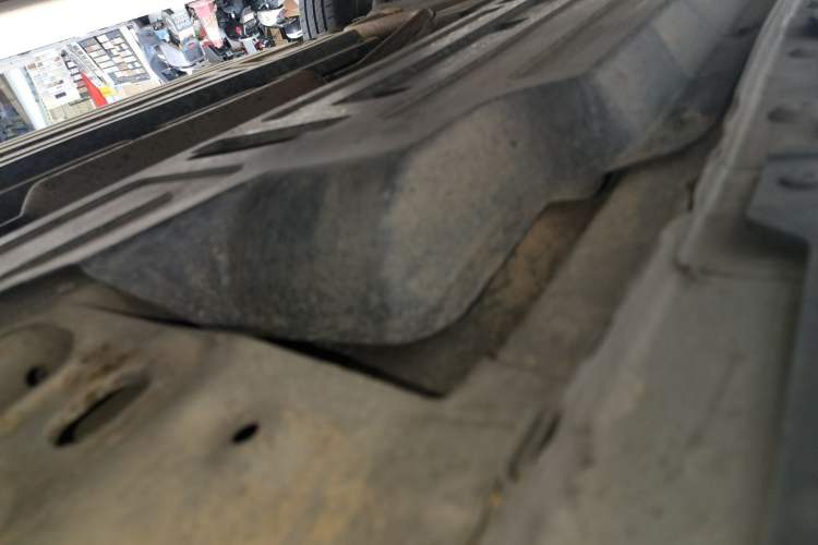 Used Baojun 510 2017 1.5L manual Comfort trim Chassis Front Right