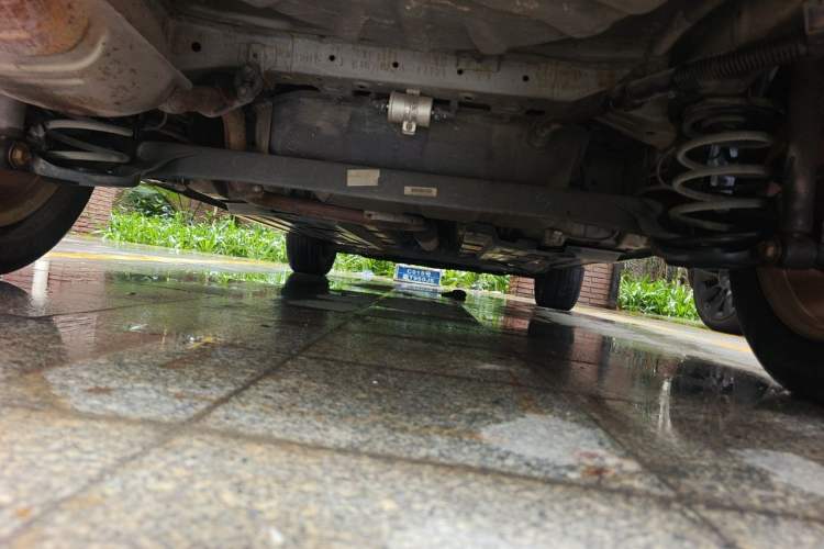 Used Baojun 510 2017 1.5L Automatic Fashion Model Chassis Rear