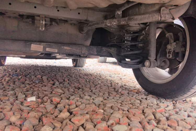 Used Baojun 510 2017 1.5L Automatic Fashion Model Chassis Rear