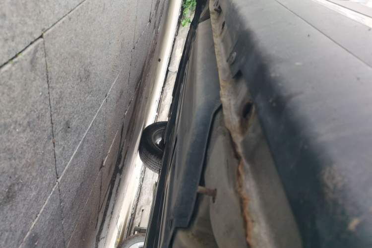 Used Baojun 510 2017 1.5L manual Comfort trim Chassis Rear Left