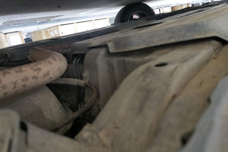 Used Baojun 510 2017 1.5L manual Comfort trim Chassis Rear Left