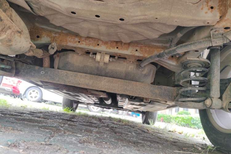 Used Baojun 510 2017 1.5L Automatic Fashion Model Chassis Rear