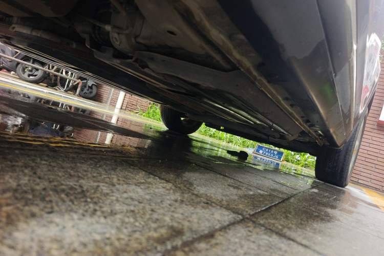 Used Baojun 510 2017 1.5L Automatic Fashion Model Chassis Rear Right