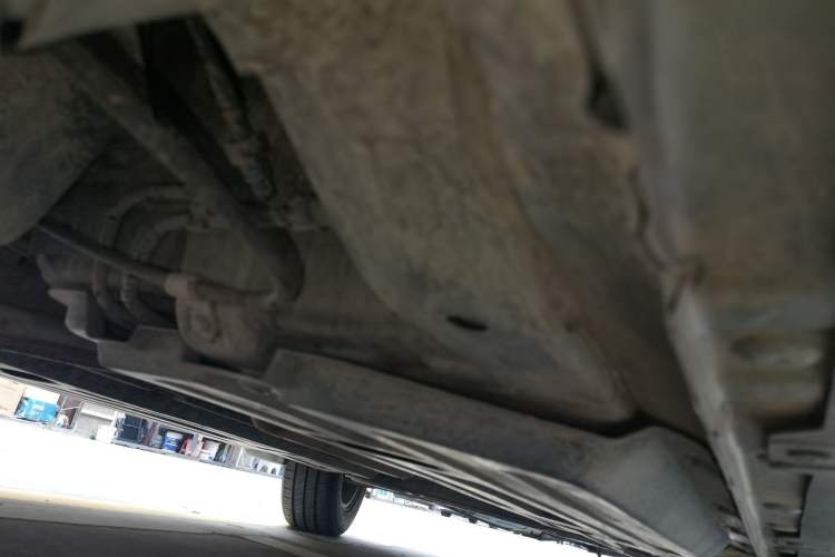 Used Baojun 510 2017 1.5L manual Comfort trim Chassis Rear Right