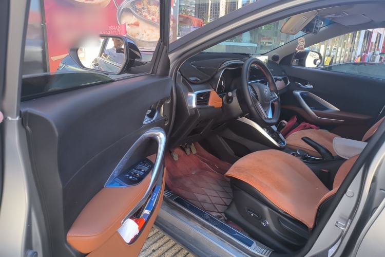 Used Baojun 510 2017 1.5L Manual Luxury Model Driver Seat