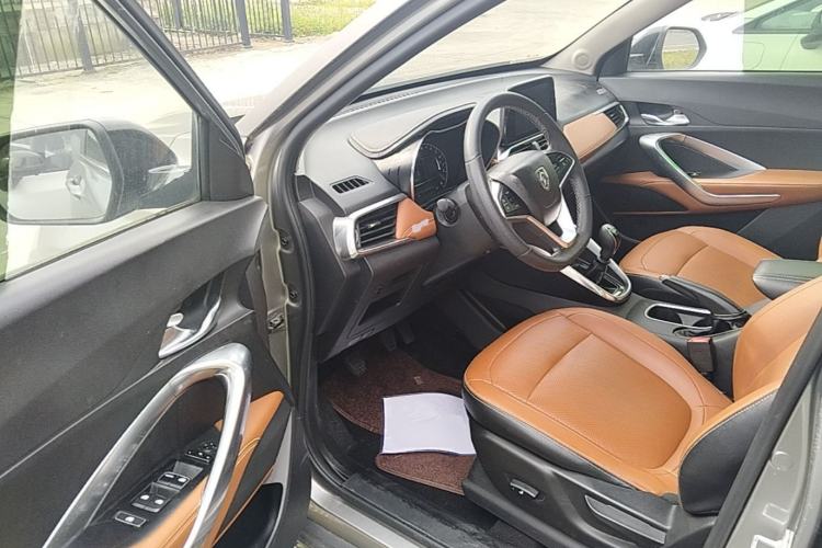 Used Baojun 510 2017 1.5L Manual Luxury Model Driver Seat