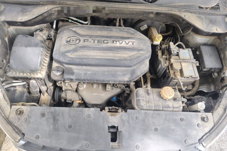 Used Baojun 510 2017 1.5L Manual Fashion Model Engine Bay