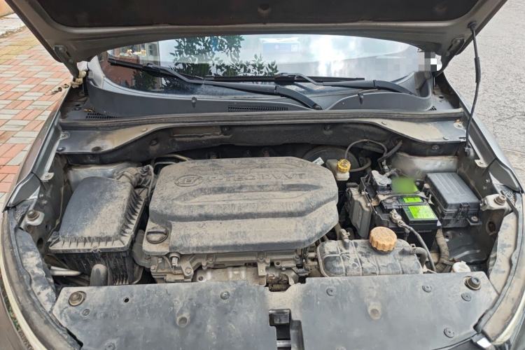 Used Baojun 510 2017 1.5L Manual Fashion Model Engine Bay