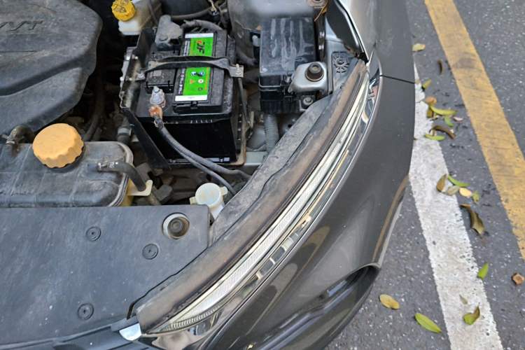 Used Baojun 510 2017 1.5L Manual Luxury Model Engine Bay Left