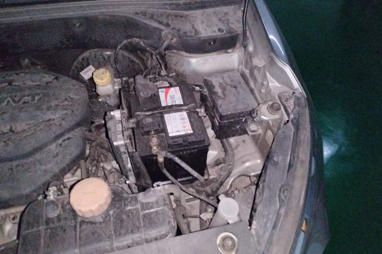 Used Baojun 510 2017 1.5L Automatic Luxury Model Engine Bay Left
