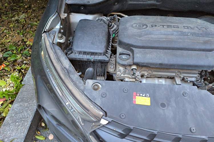 Used Baojun 510 2017 1.5L Manual Luxury Model Engine Bay Right