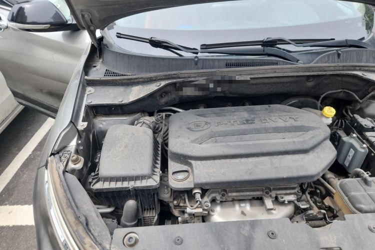 Used Baojun 510 2017 1.5L Manual Luxury Model Engine Bay Right