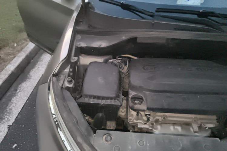 Used Baojun 510 2017 1.5L Manual Luxury Model Engine Bay Right