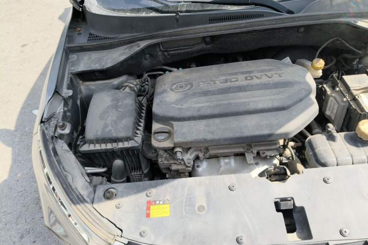 Used Baojun 510 2017 1.5L Manual Luxury Model Engine Bay Right