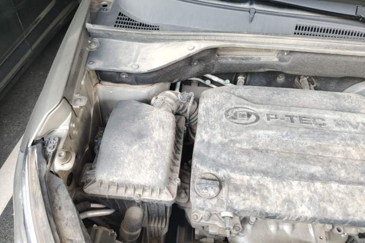 Used Baojun 510 2017 1.5L Manual Luxury Model Engine Bay Right