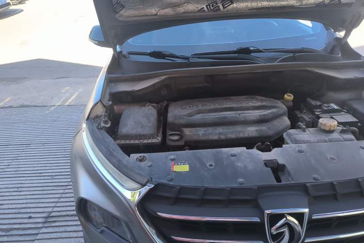 Used Baojun 510 2017 1.5L Manual Luxury Model Engine Bay Right