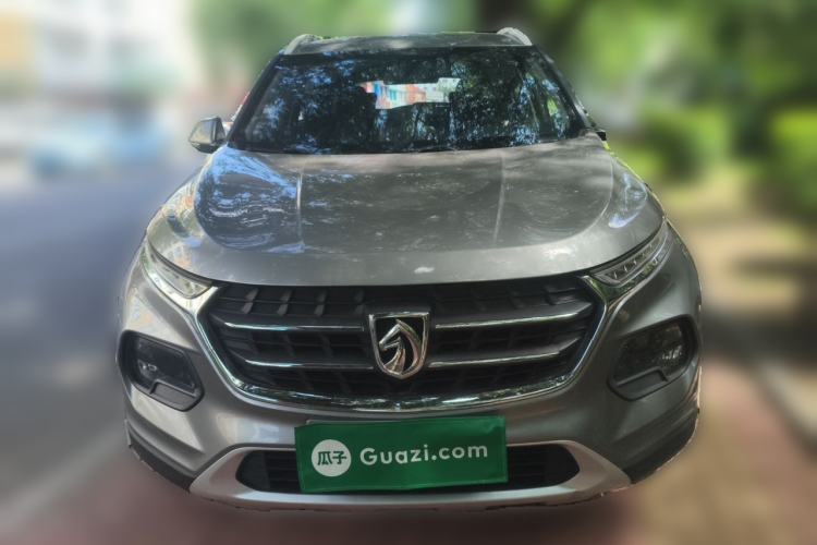 Used Baojun 510 2017 1.5L Manual Fashion Model Front