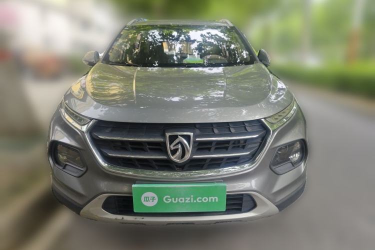 Used Baojun 510 2017 1.5L Manual Fashion Model Front