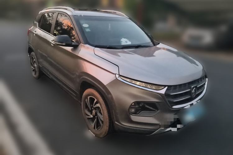 Used Baojun 510 2017 1.5L Manual Luxury Model Front Right 45 Deg