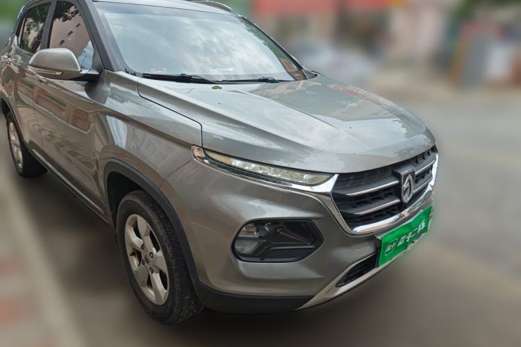 Used Baojun 510 2017 1.5L Manual Fashion Model Front Right 45 Deg