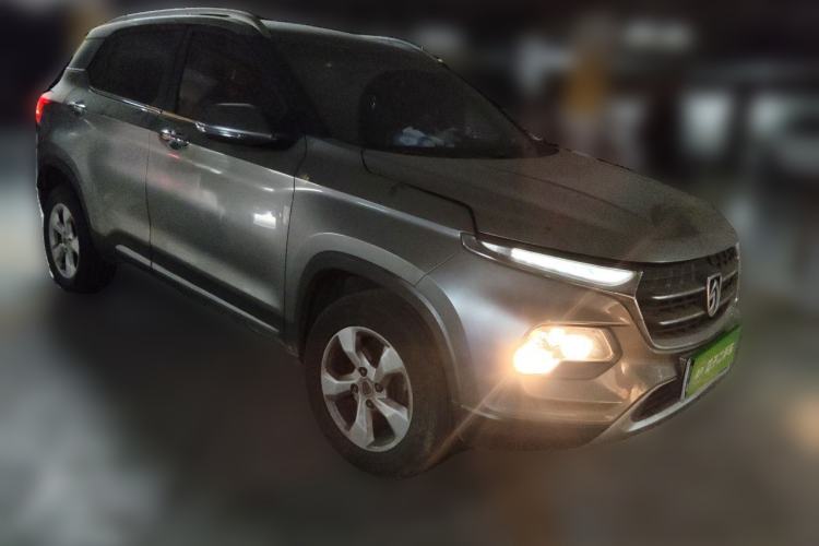 Used Baojun 510 2017 1.5L Manual Fashion Model Front Right 45 Deg