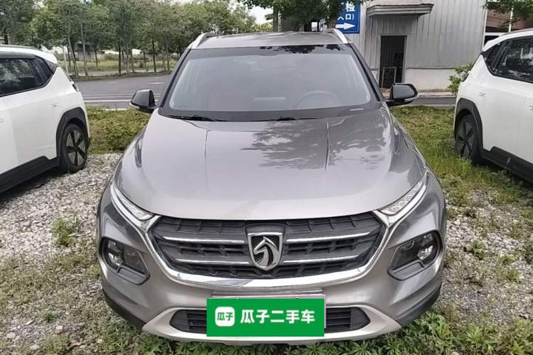 Used Baojun 510 2017 1.5L Manual Luxury Model Front
