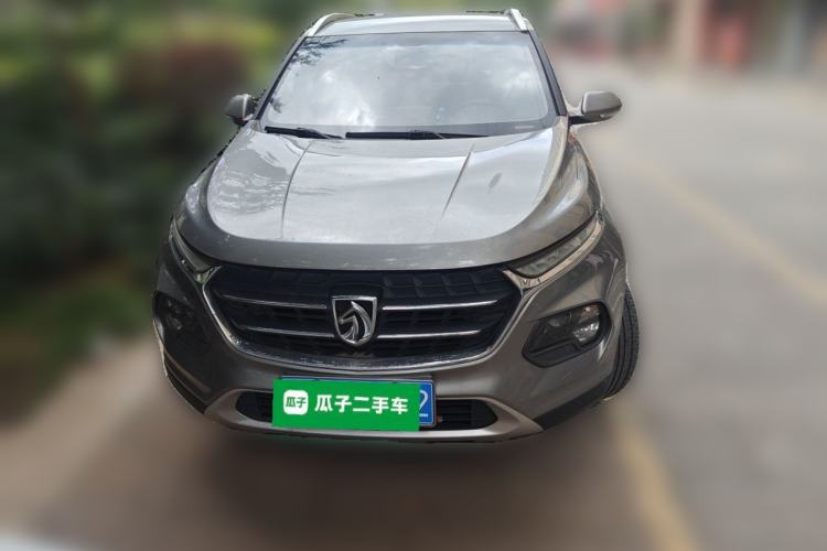 Used Baojun 510 2017 1.5L Manual Fashion Model Front