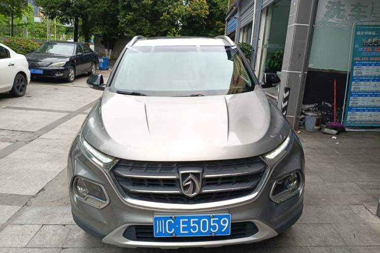 Used Baojun 510 2017 1.5L Manual Luxury Model Front