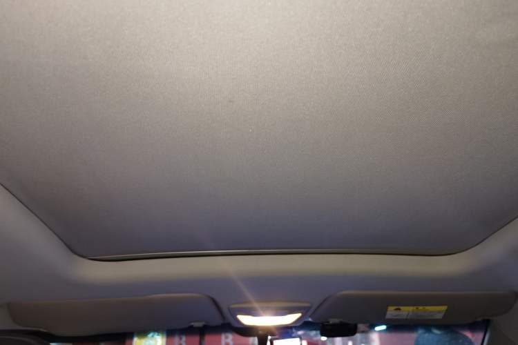 Used Baojun 510 2017 1.5L Manual Luxury Model Headliner