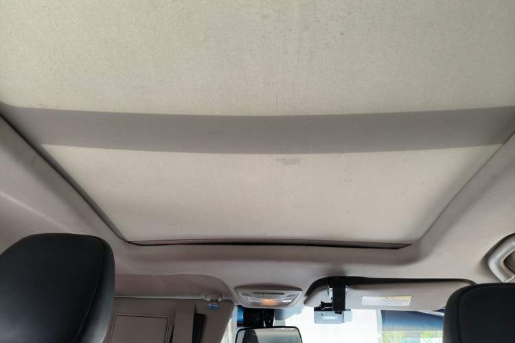Used Baojun 510 2017 1.5L Manual Luxury Model Headliner
