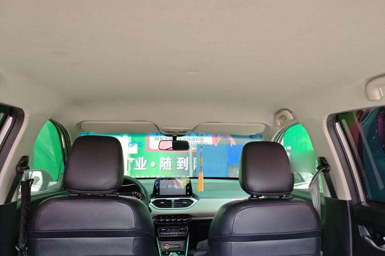 Used Baojun 510 2017 1.5L Automatic Fashion Model Headliner