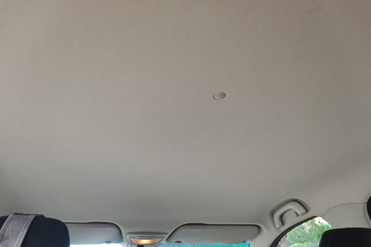 Used Baojun 510 2017 1.5L Manual Fashion Model Headliner