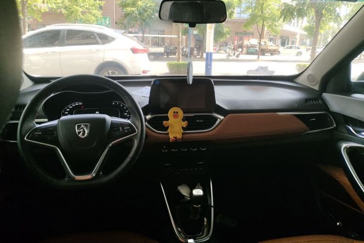 Used Baojun 510 2017 1.5L Manual Luxury Model Headliner