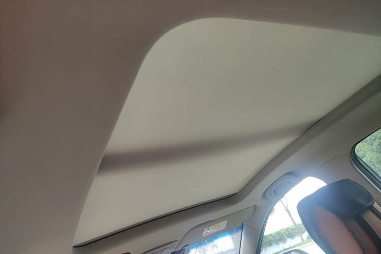 Used Baojun 510 2017 1.5L Manual Luxury Model Headliner
