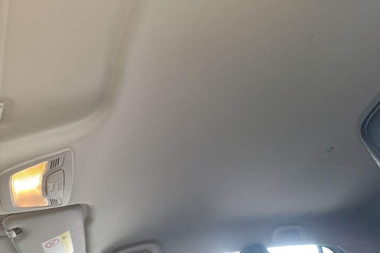 Used Baojun 510 2017 1.5L Automatic Fashion Model Headliner